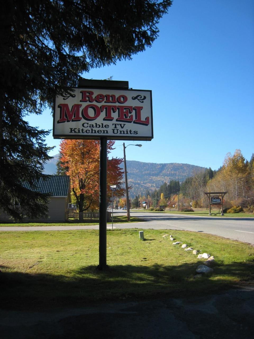 Reno Motel Salmo Buitenkant foto